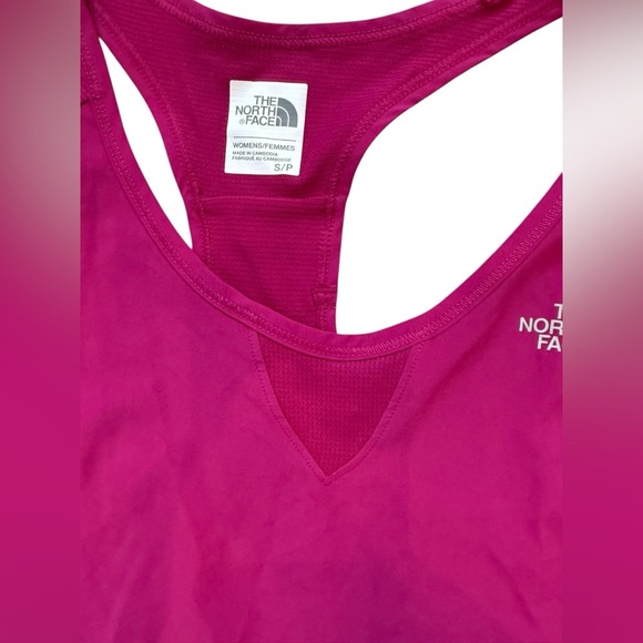 NWT The North Face Women’s Woven Running Tank – Size Small, Dramatic Plum - Picture 3 of 4
